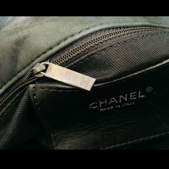 Authentic Chanel Mademoiselle Bag Black - Picture 7 of 8